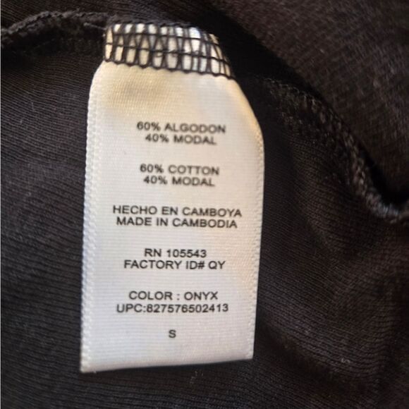 Daisy Fuentes Cotton Modal Short Sleeve Tee Black Scoopneck SMALL - Picture 9 of 9